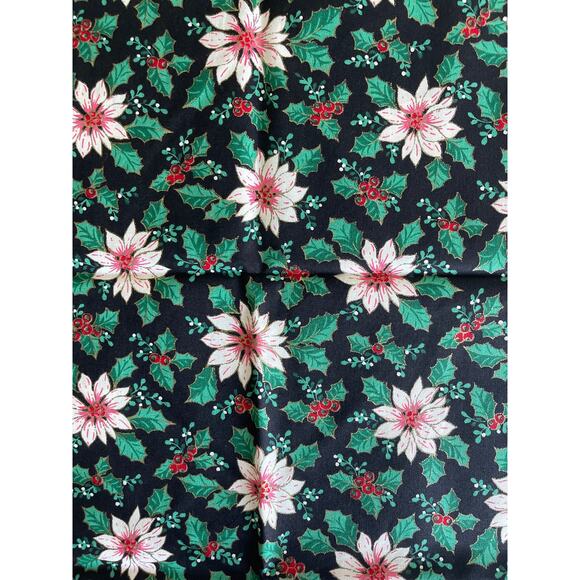 pink and white Christmas Poinsettias fabric  Quilt FAbric - Picture 2 of 3